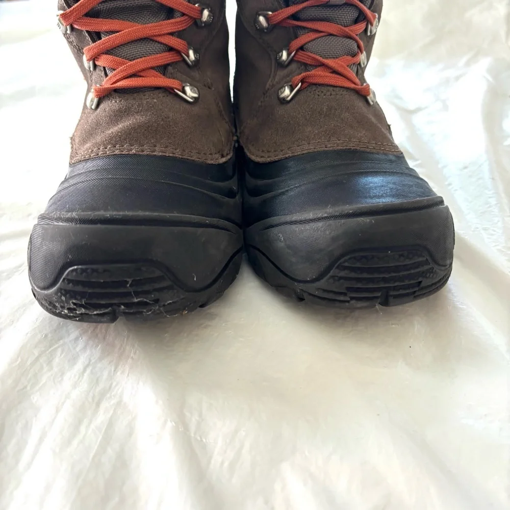 The North Face Chilkat Lace ll Waterproof Brown Black Boots SZ 4 Y Worn 4X
